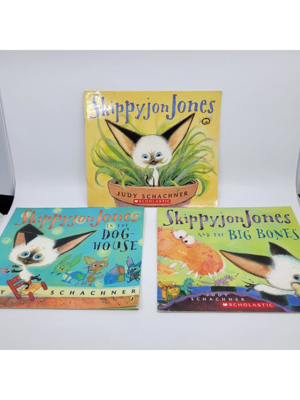SKIPPYJON JONES Lot of Children's Books by Judy Schachner - BK302